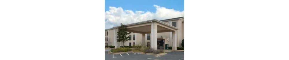 Howard Johnson By Wyndham Spartanburg Expo Center Dış mekan fotoğraf
